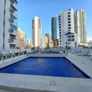 Apartamento Edificio Delfines Playa, Cartagena